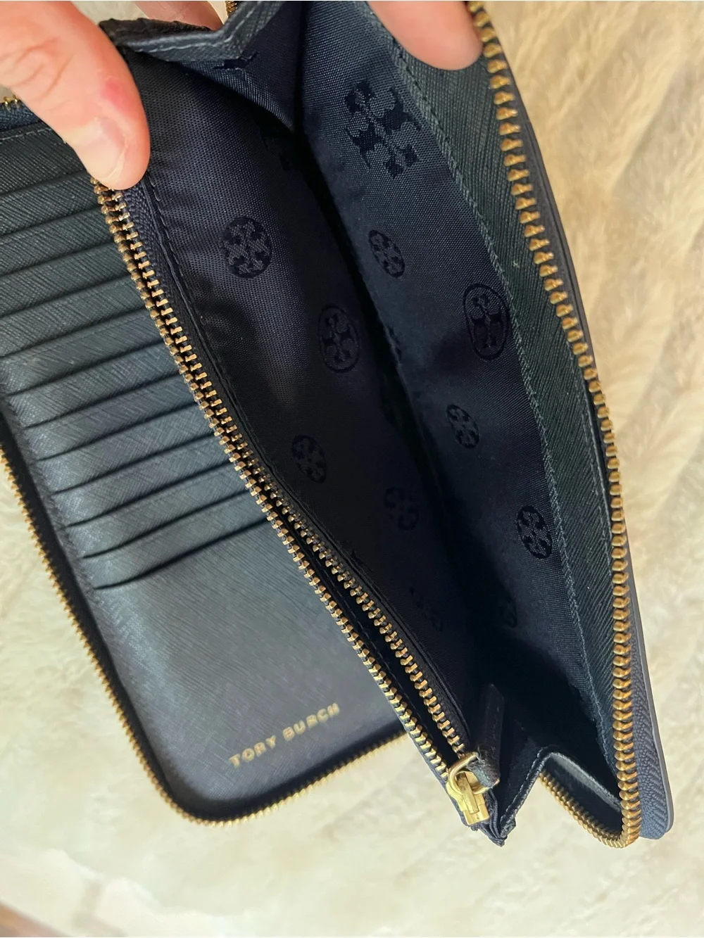 Tory Burch Zip Around Leather Wallet - Navy